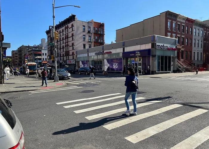 East Harlem Hostel New York